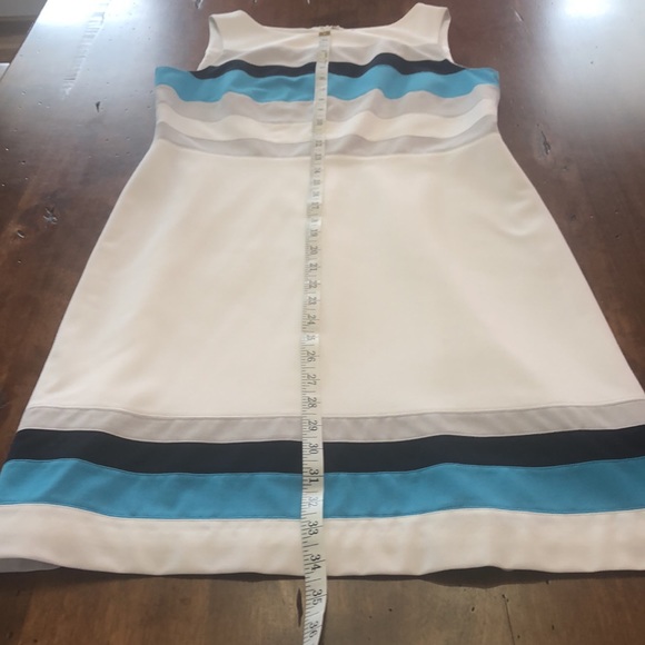 Fun summer WHBM dress - size 8 - Picture 6 of 6